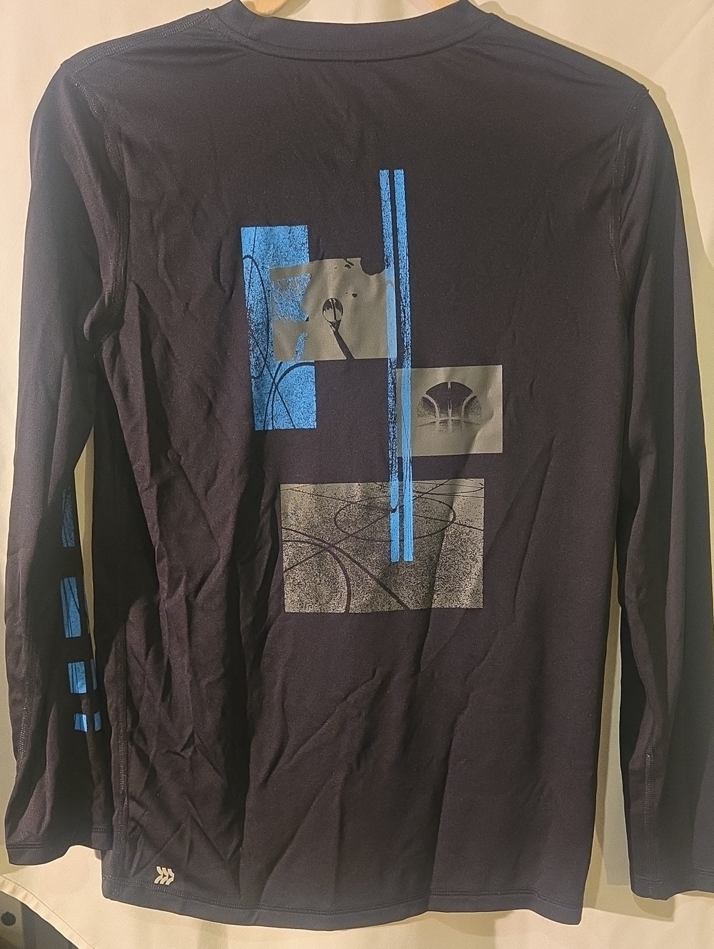 all in motion Black Long-Sleeve Tee with Blue and Gray Graphic